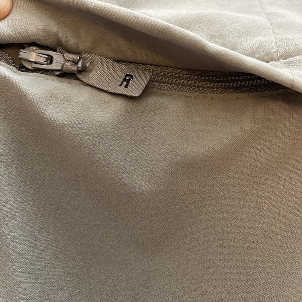 Columbia hiking pants. 14 short - Picture 2 of 7
